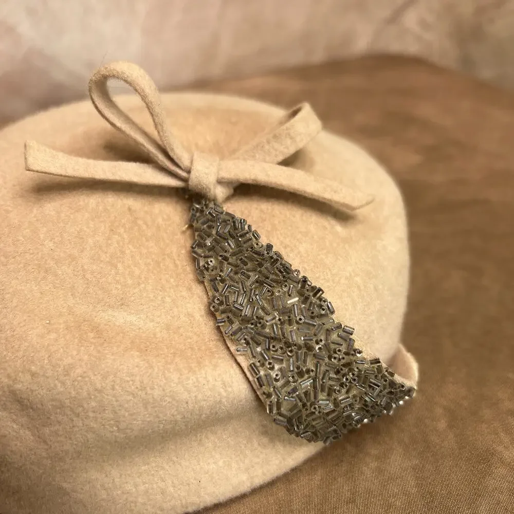 Vintage 40s Glamour Felts Tan Wool Round Pill Box Hat Beaded Bow Old Hollywood
